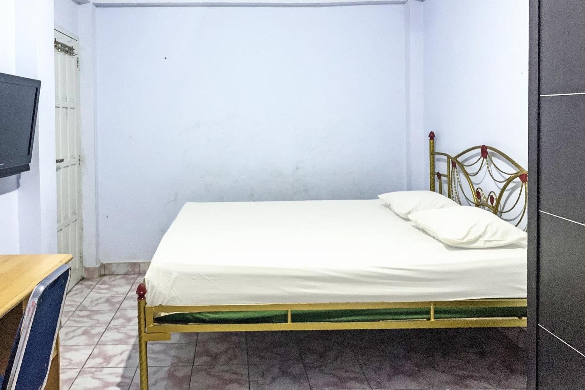 Oyo 91757 Surya Hotelneartaman Anggrek Pkk Watansoppeng Lalabata Exterior photo